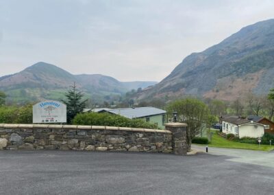 entrance to henstent holiday park